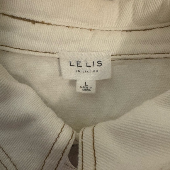 Button-Up Romper - Picture 6 of 6